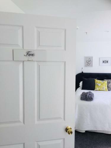 64 Mandalea B&B