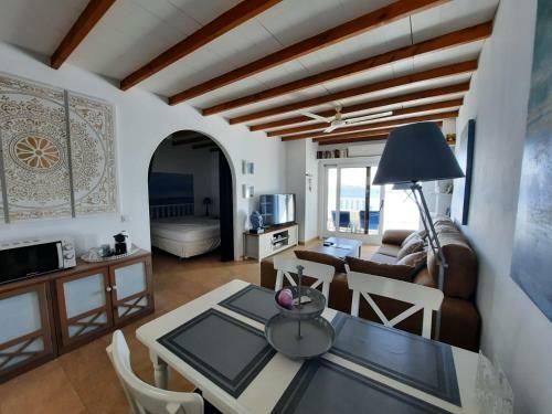 Apartamento La Paloma Blanca