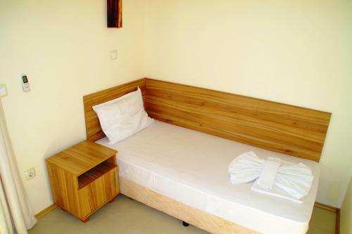 Azura Garden Apartments