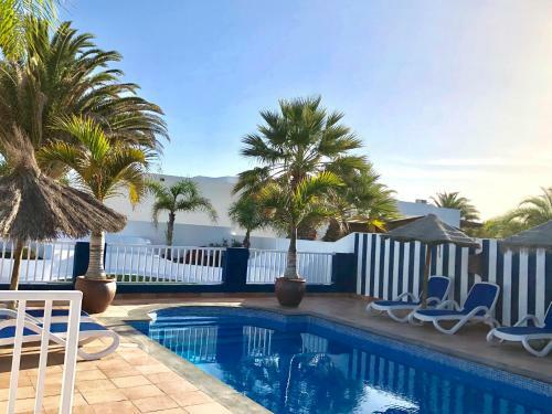 Villa Chao Private Heated Pool, Garden, Wifi, A/c
