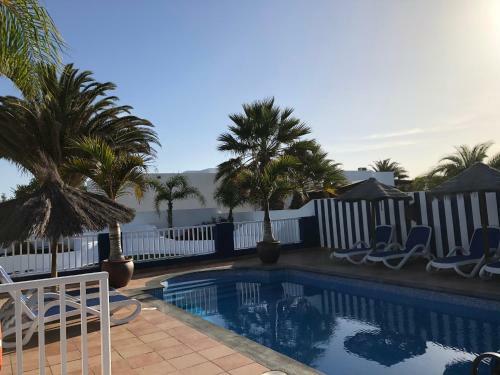 Villa Chao Private Heated Pool, Garden, Wifi, A/c