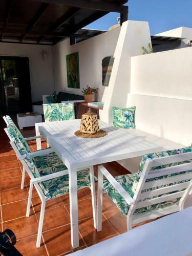 Villa Chao Private Heated Pool, Garden, Wifi, A/c