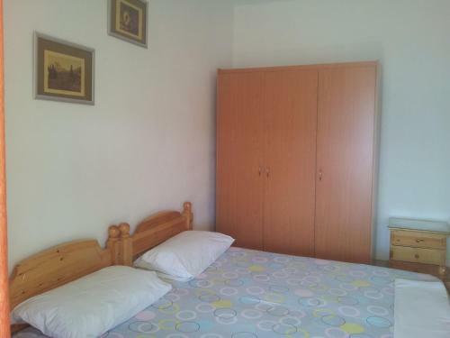 Hostal Guest House And Tavern Leo