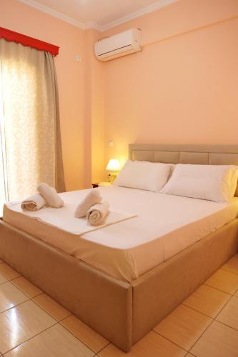 Charming 2-bed Apartment In Sarande