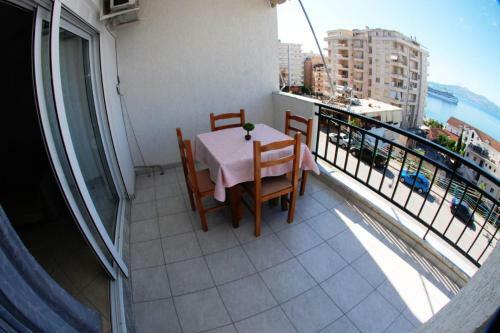 Joti Apartments