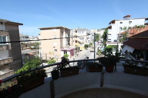 Rian Apartments