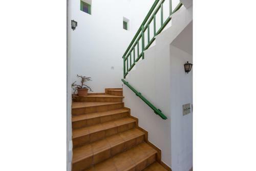 Sea Breeze Ocean View Apartment