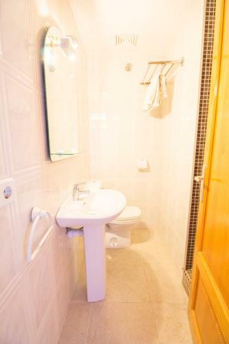 Lovely Apartment A Few Meters From The Beach