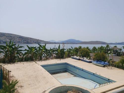 ''sea View Apartment'' - Port Side