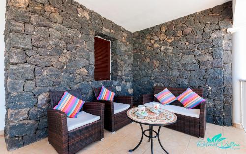 Stunning 3-bed Villa In Playa Blanca