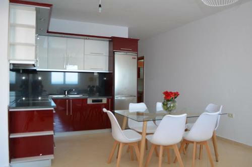 Tomas Apartment