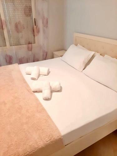 Arel And Dea Apartments