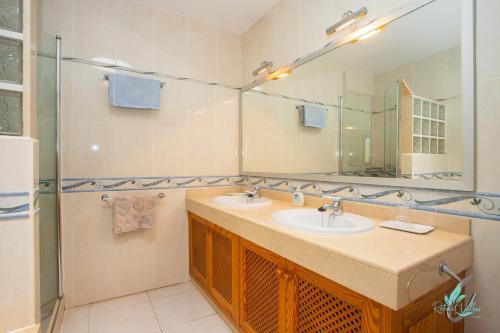 Exclusive 2-bed Villa In Playa Blanca Adults Only