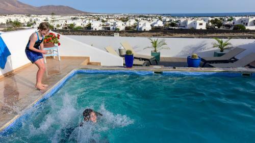 Poolvilla With Oceanview (wheelchair Accessible/pool Lift)