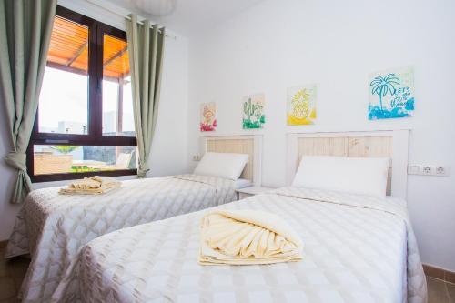 Impeccable 2-bed Villa In Playa Blanca