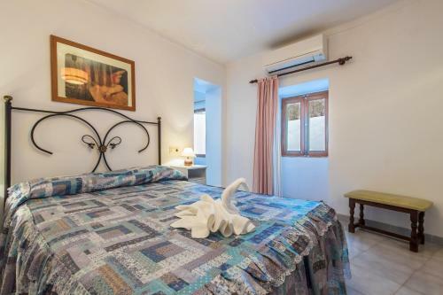Lleon Town House In Pollensa, Mallorca