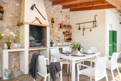 Finca L'hort De Can Bota,con Piscina Privada