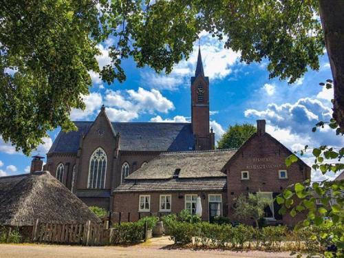 Bed & Breakfast Herberg Het Hart Van Alem