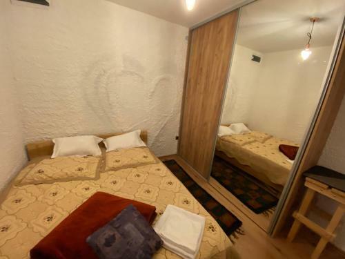 Alexandrea Apartments