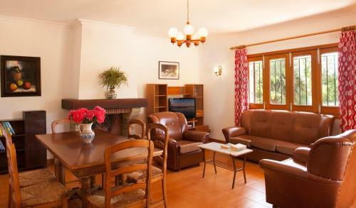 3 Bedroom Traditional Stone Villa, Private Pool, Near Pollensa
