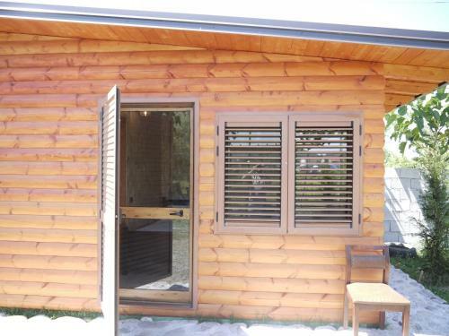 Windmill Shkodra Gesthouse Camping & Grill