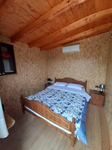 Windmill Shkodra Gesthouse Camping & Grill