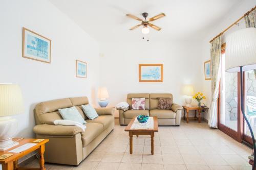 Beautiful 2-bed Villa In Playa Blanca