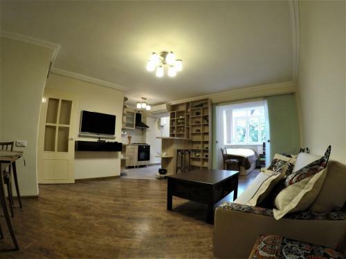 Studio Apartment In Yerevan City Center