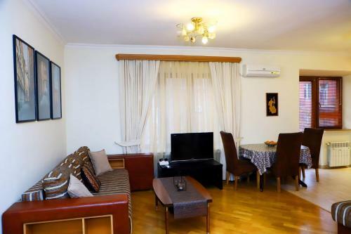 Apartamento Cosy Studio Near Republic Square