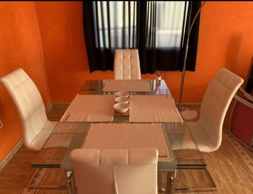 Casa Africa Para 2-3 � 4 Personas. Wifi