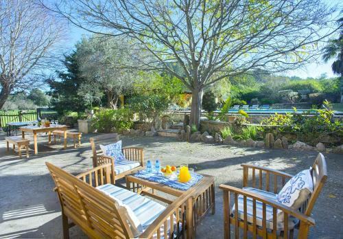 Villa Can Brullet Rustic Stay