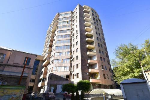 Mashtoc33 New Apartment Yerevan Center