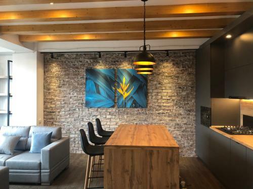 Apartamento Kievyan Bridge Luxury View Loft