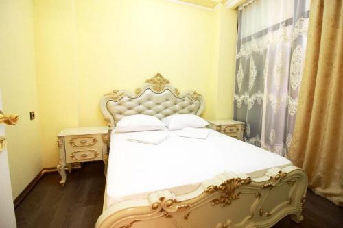 Al Sheikh 5 Bedroom Luxury Apartment 1