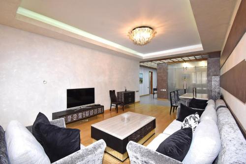 Apartment North Avenue 5