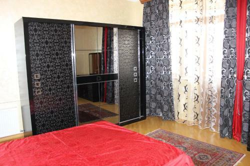 Luxury Villa With The Best Garden & Tours