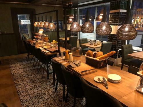 Hotel Restaurant De Jonge Heertjes
