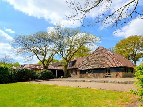 Villa Gorgeous Mansion In Asten Near Forest