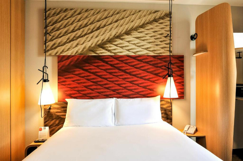 Hotel Ibis Schiphol Amsterdam Airport
