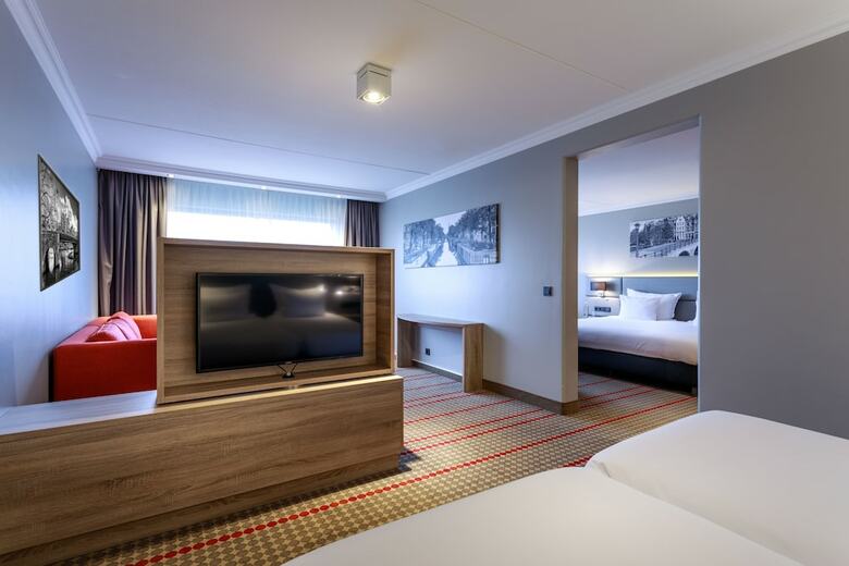 Hotel Ramada By Wyndham Amsterdam Airport Schiphol