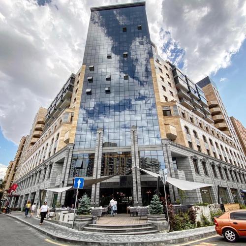 Suitable Apartments Just In The Centre At Buzand 17