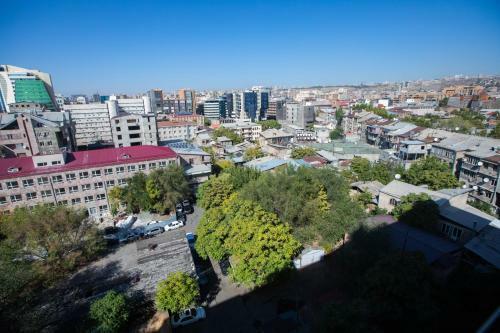 Loft Apartment Near Republic Square