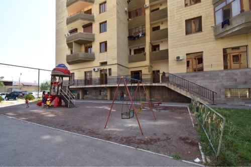 Argishti Street, 1 Bedroom Modern Apartment Gl131