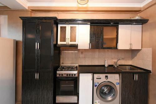 Yerevan Center Apartment By Full House