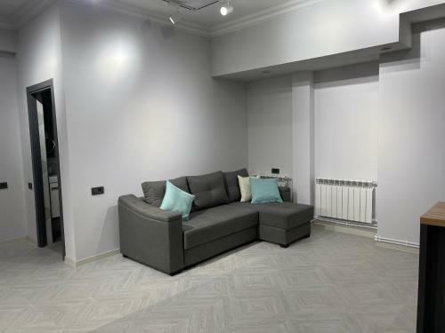 Andranik's City Center Apartment