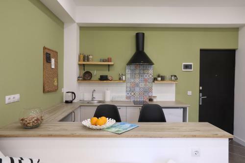 Apartamento Green Rose Studio - Self Checkin - Garden - Bbq
