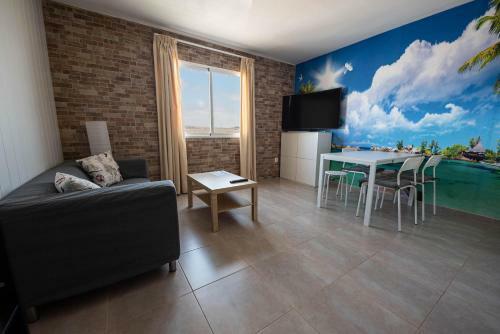 Montse Apartment N3