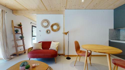Modern And Comfortable Apartment At 5 Minutes From Sion