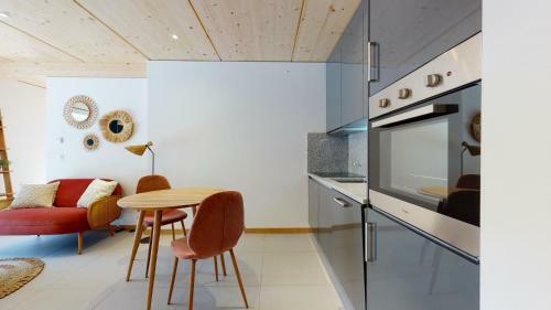 Modern And Comfortable Apartment At 5 Minutes From Sion
