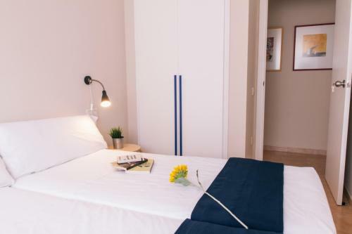 Tot Un Mon-beachfront House